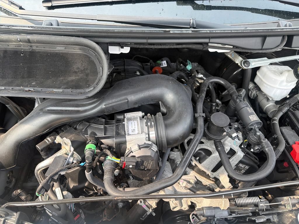 Used 2024 Ford Transit 250 Low Roof w/ Exterior Upgrade Package RWD image 24