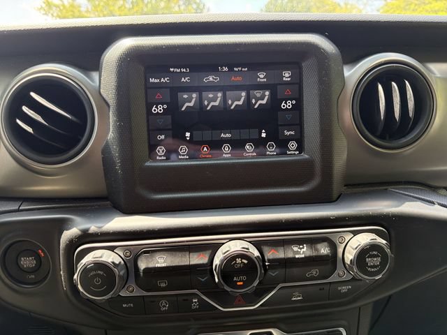 Used 2021 Jeep Gladiator Sport AWD/4WD image 19