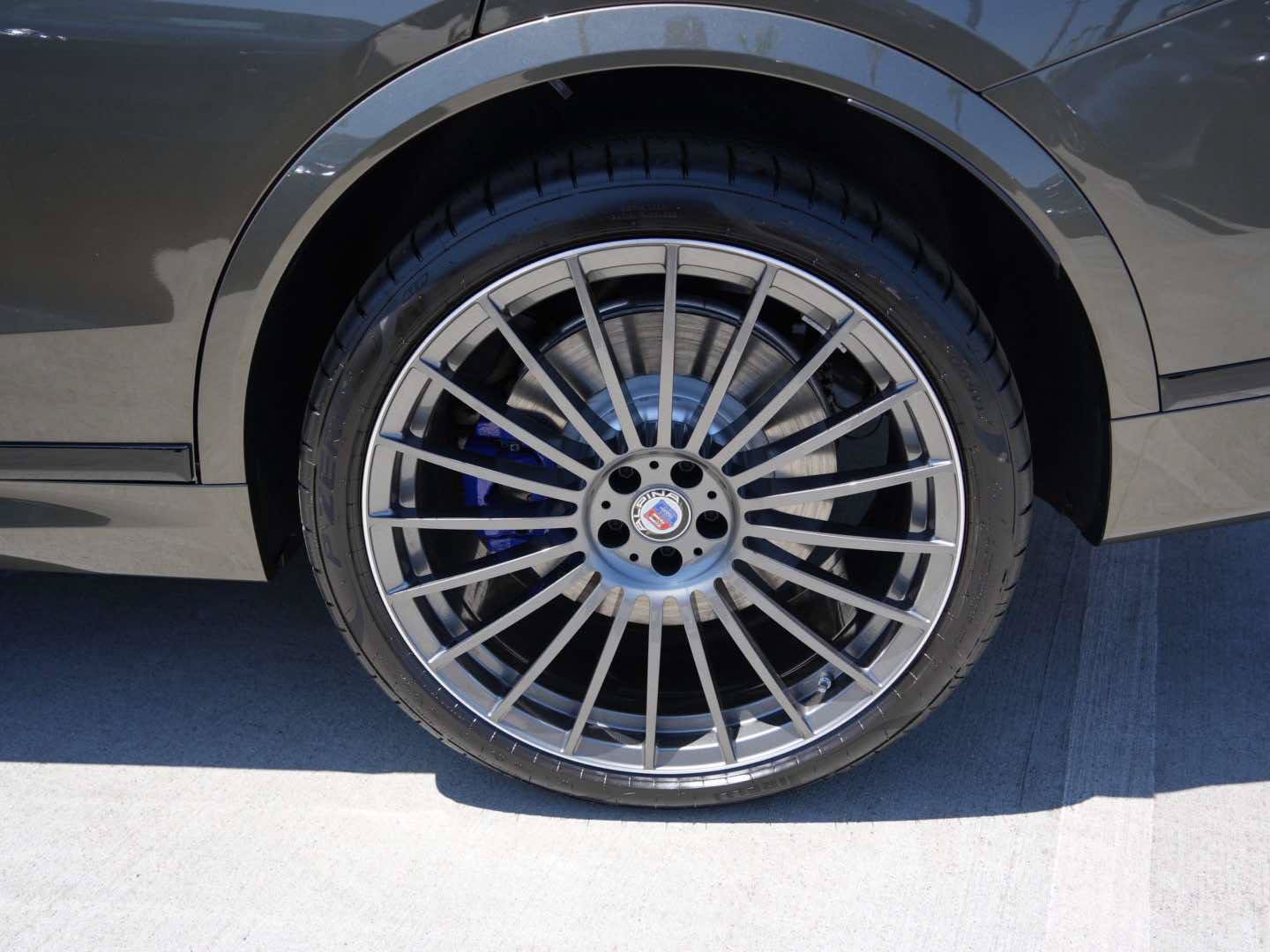 New 2026 BMW ALPINA XB7 AWD/4WD image 7