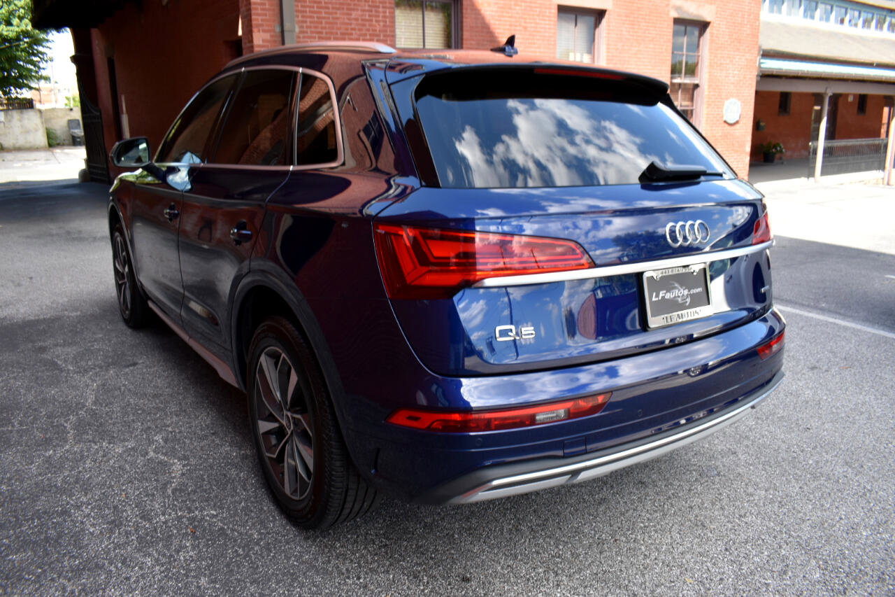 Used 2021 Audi Q5 Prestige w/ Prestige Package image 5