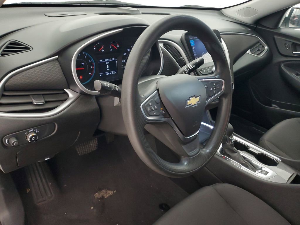 Used 2023 Chevrolet Malibu LT w/ Driver Confidence Package image 8