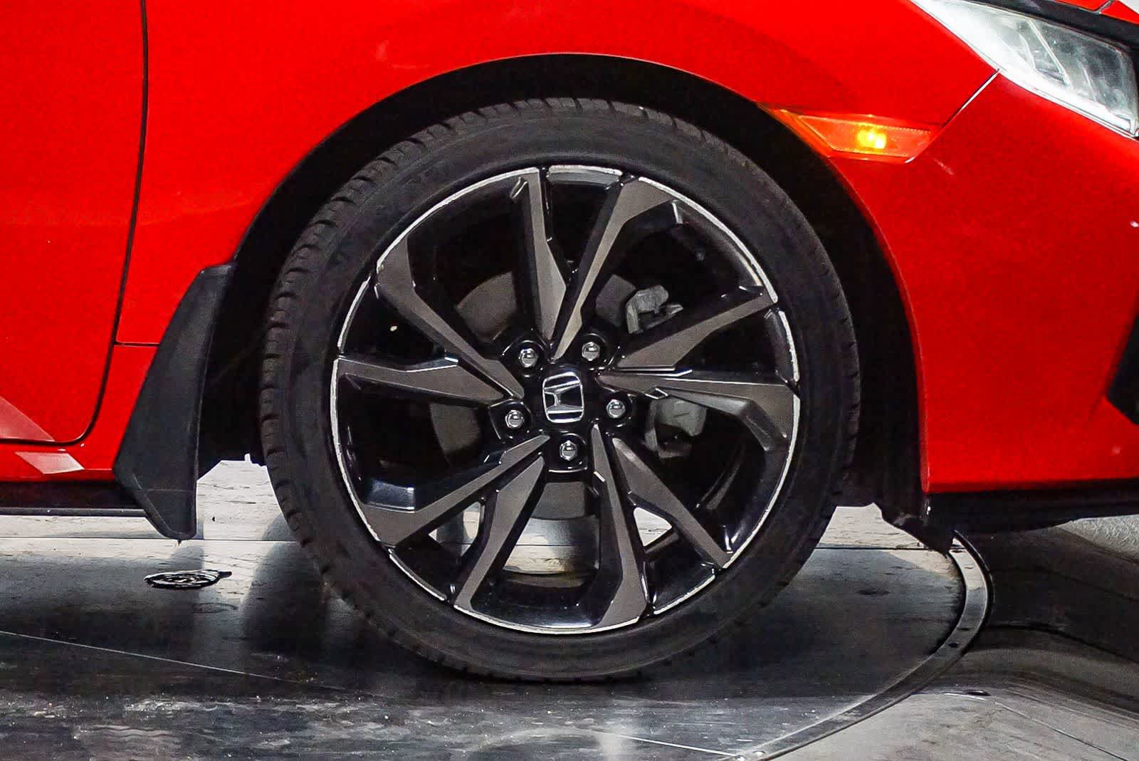 Used 2019 Honda Civic Sport image 6