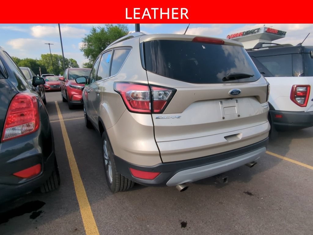 Used 2017 Ford Escape Titanium AWD/4WD image 4