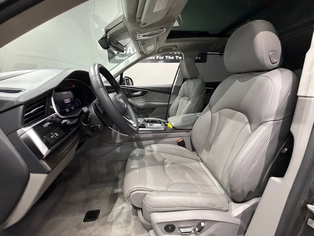 Used 2020 Audi Q7 3.0T Prestige AWD/4WD image 21