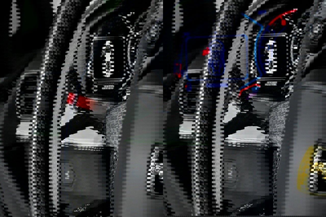 Used 2024 Lamborghini Revuelto image 35