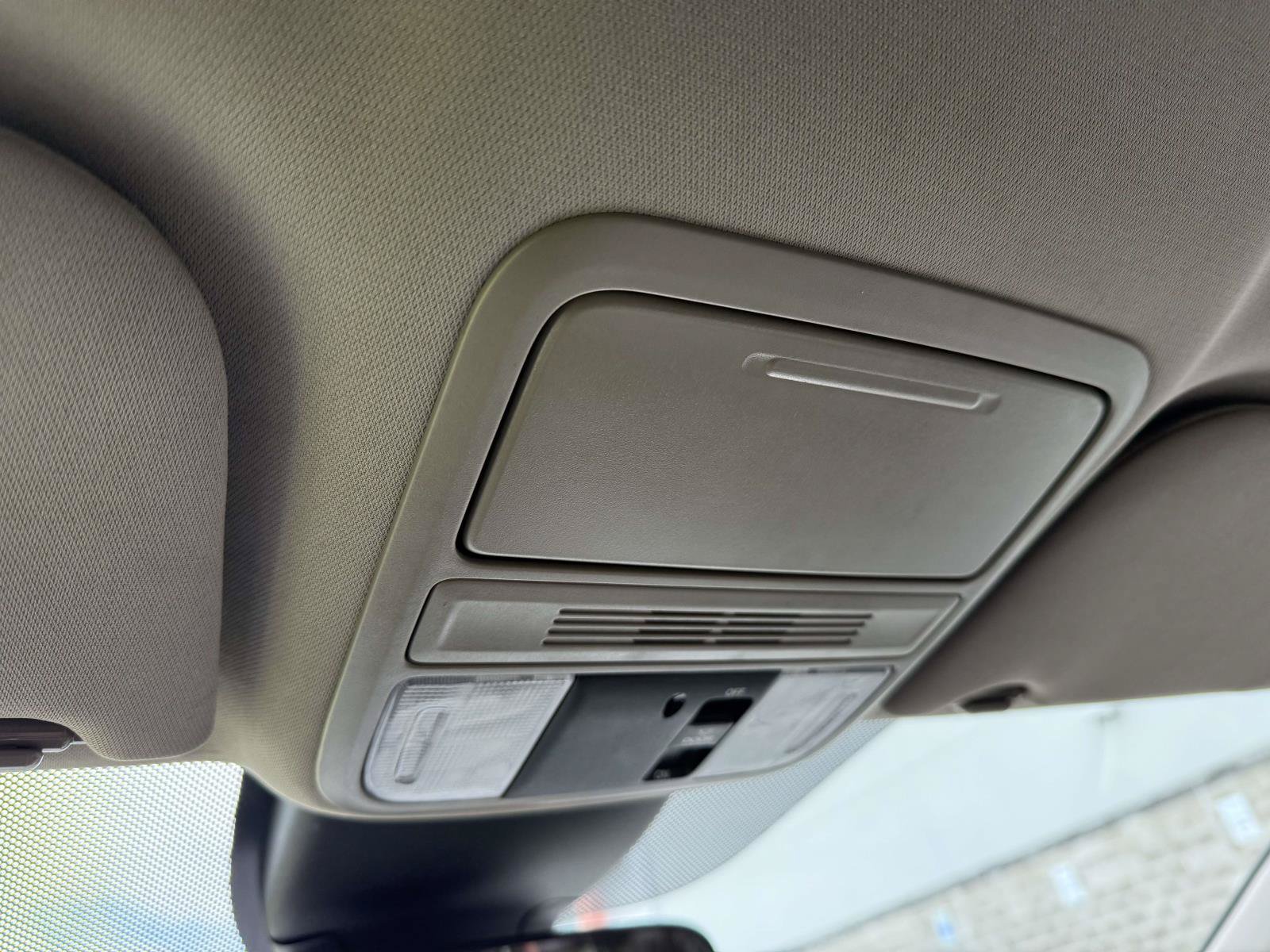 Certified 2022 Honda Odyssey EX image 27
