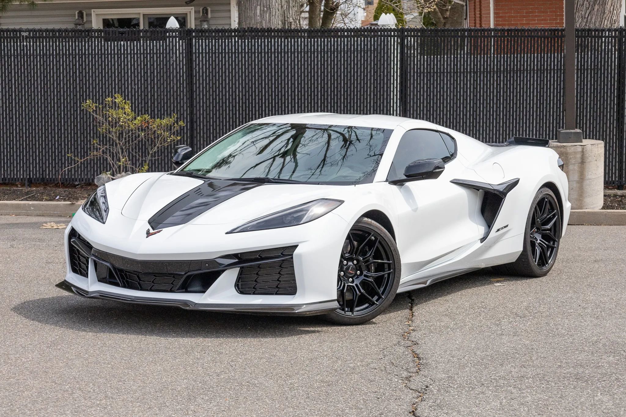 Used 2023 Chevrolet Corvette Z06 w/ Engine Appearance Package image 9