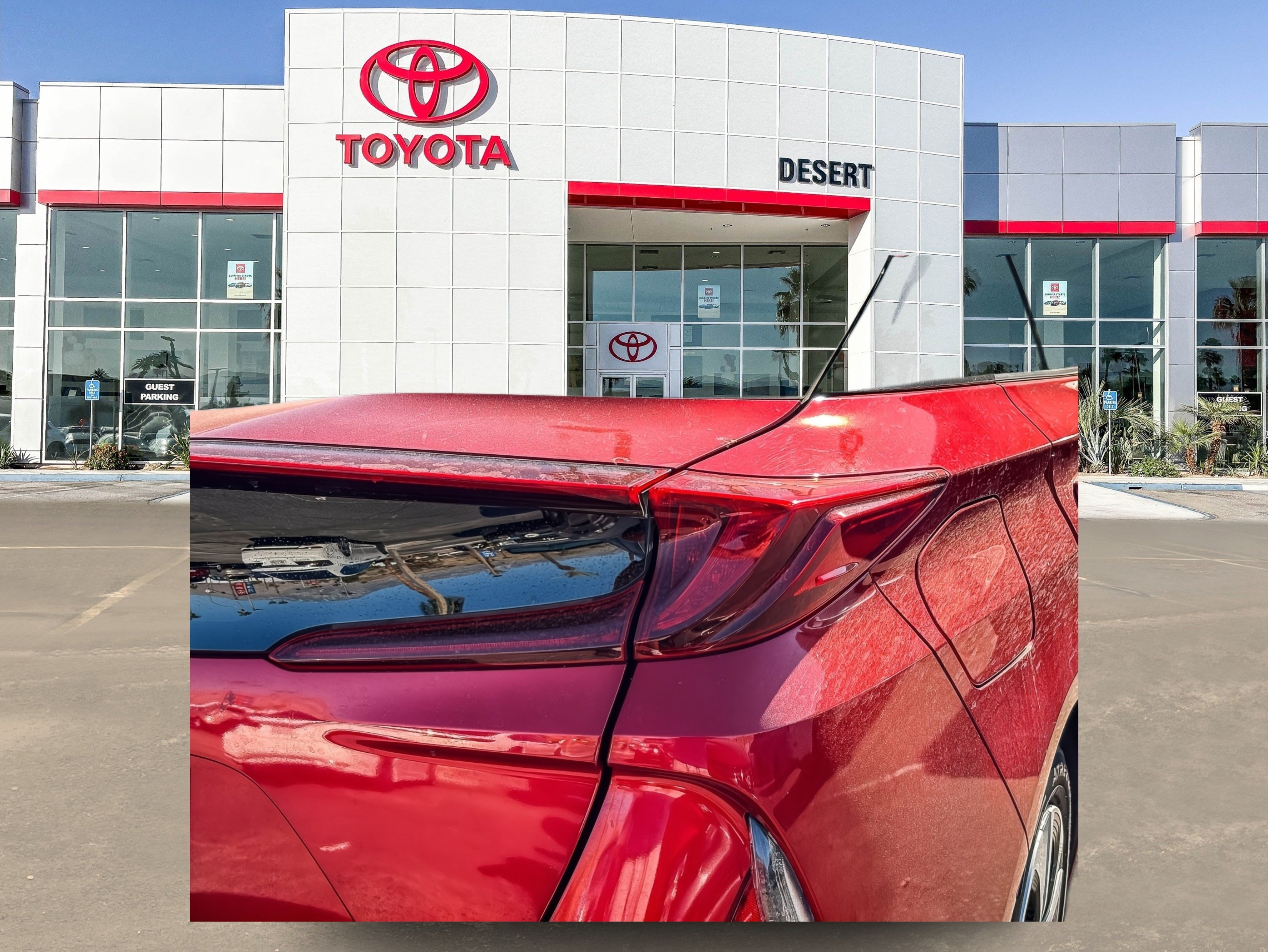Used 2019 Toyota Prius Prime Plus w/ Preferred Accessory Package FWD image 7