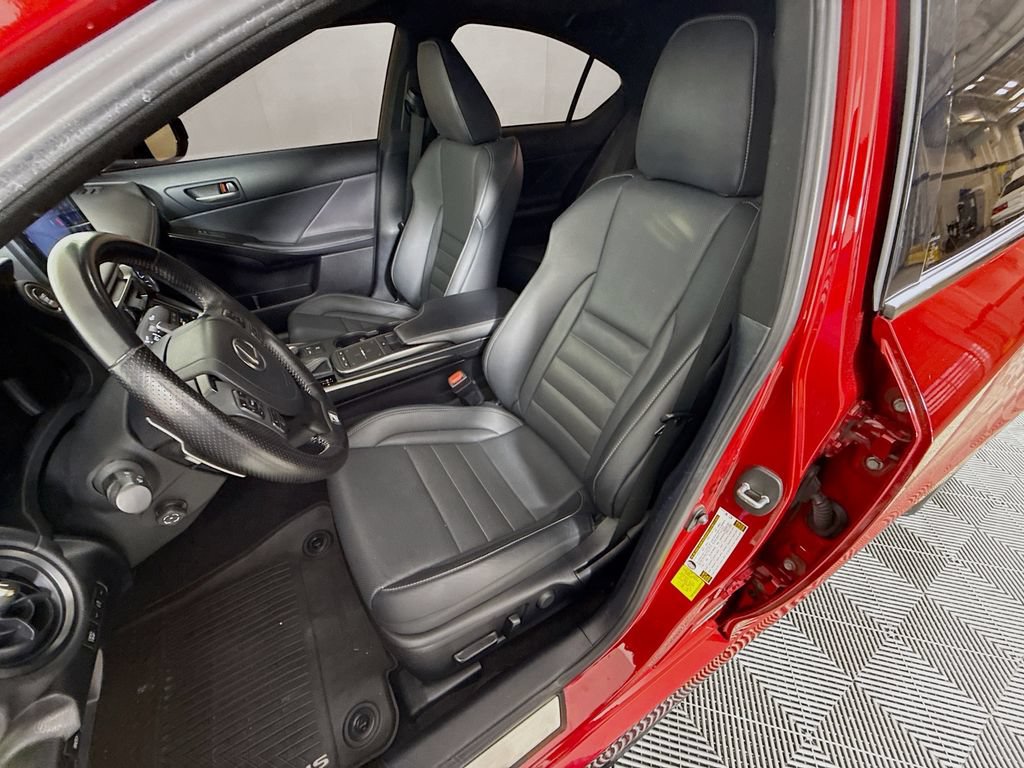 Used 2023 Lexus IS 350 F Sport RWD image 22