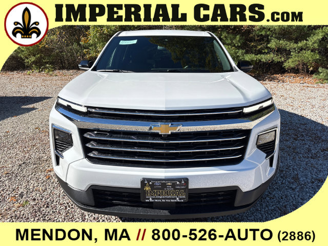 New 2027 Chevrolet Traverse LT w/ LPO, Floor Liner Package AWD/4WD image 4