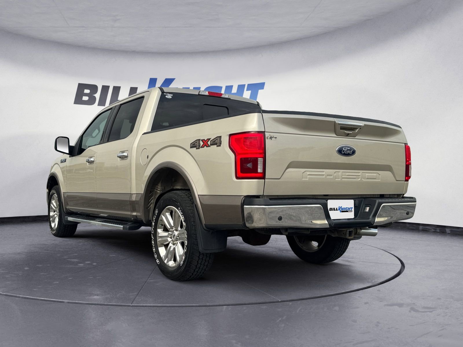 Used 2018 Ford F150 Lariat w/ Equipment Group 502A Luxury image 3