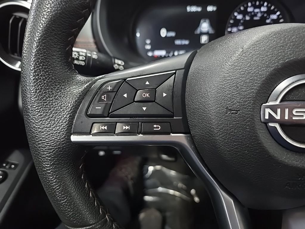Used 2023 Nissan Kicks SR w/ Interior Electronics Package image 20