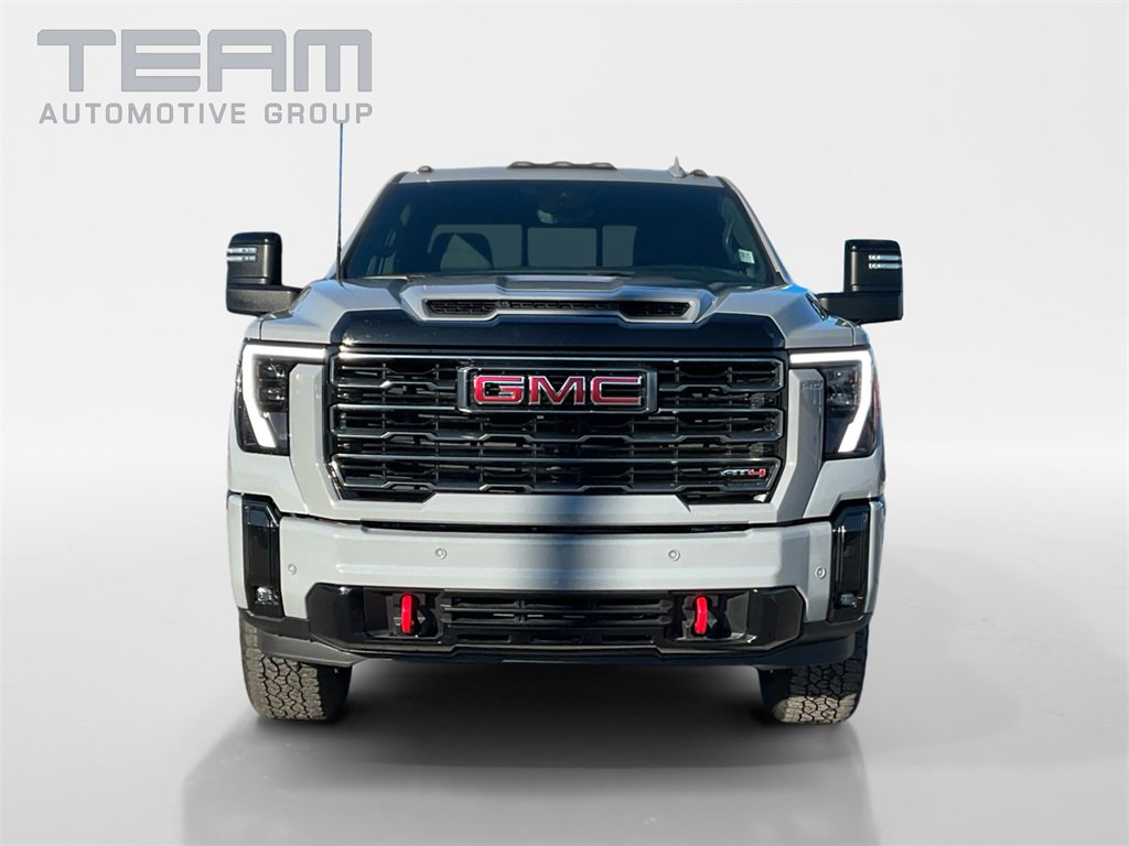 Used 2025 GMC Sierra 2500 AT4 w/ AT4 Premium Plus Package image 2