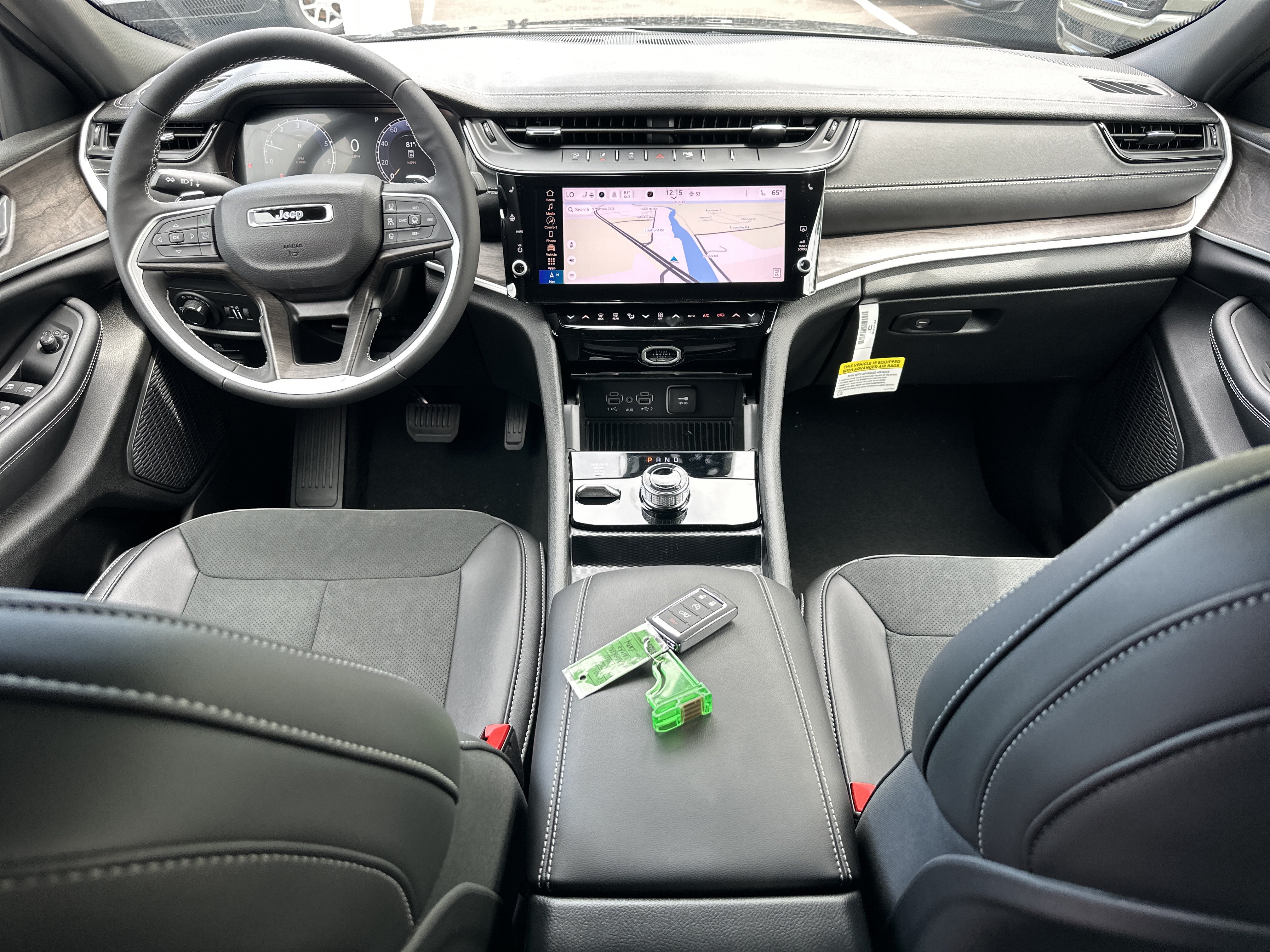 New 2026 Jeep Grand Cherokee Altitude AWD/4WD image 29