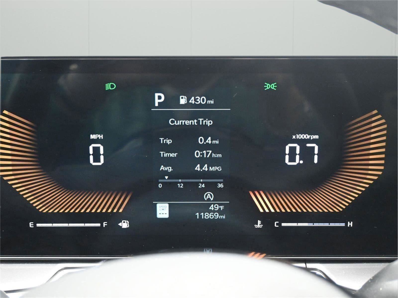 Used 2025 Kia Sorento S w/ Panoramic Sunroof Package FWD image 11