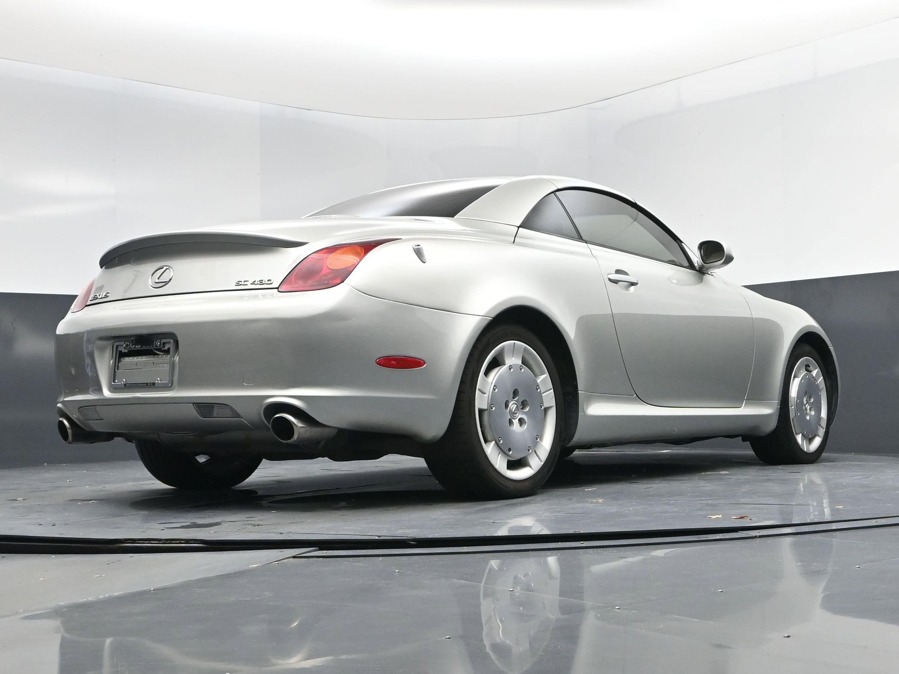 Used 2003 Lexus SC 430 Convertible image 14