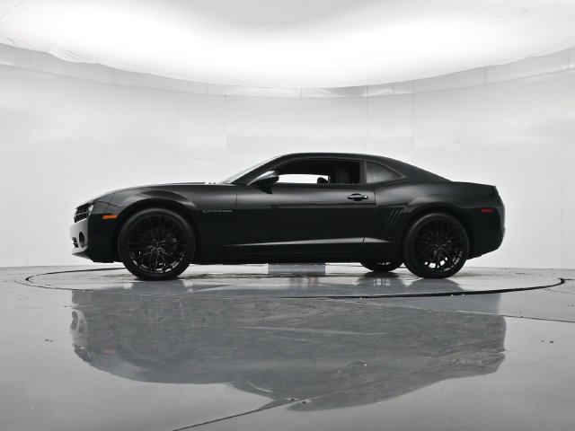 Used 2013 Chevrolet Camaro LS RWD image 37