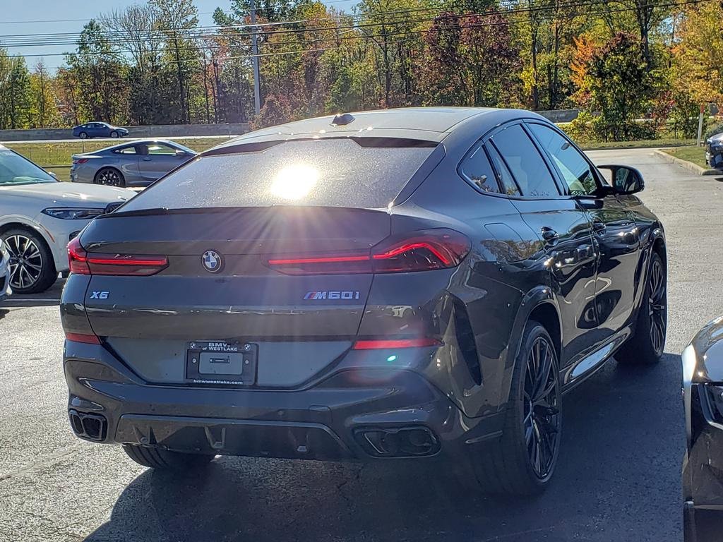 New 2026 BMW X6 M60i image 4