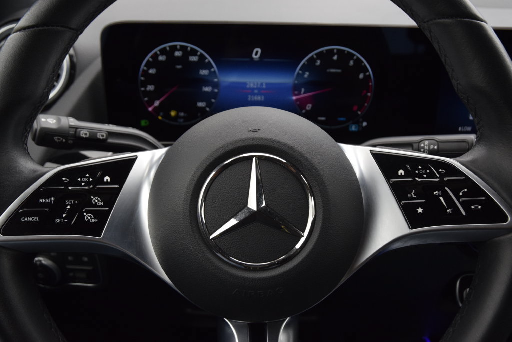 Used 2024 Mercedes-Benz GLA 250 image 22