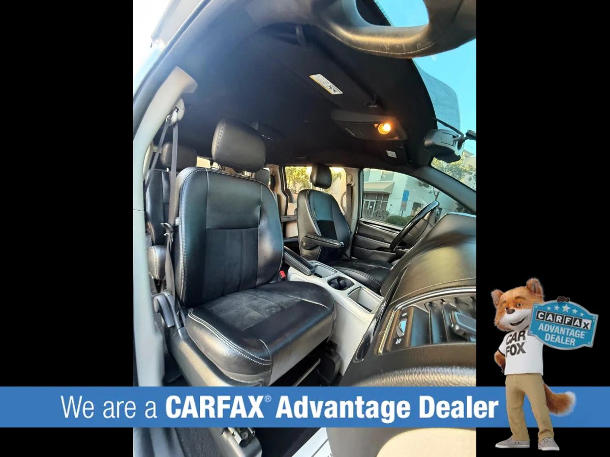 Used 2018 Dodge Grand Caravan SXT FWD image 54