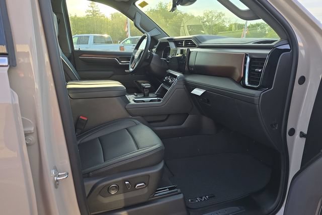 New 2026 GMC Sierra 1500 Denali w/ Denali Reserve Package AWD/4WD image 30