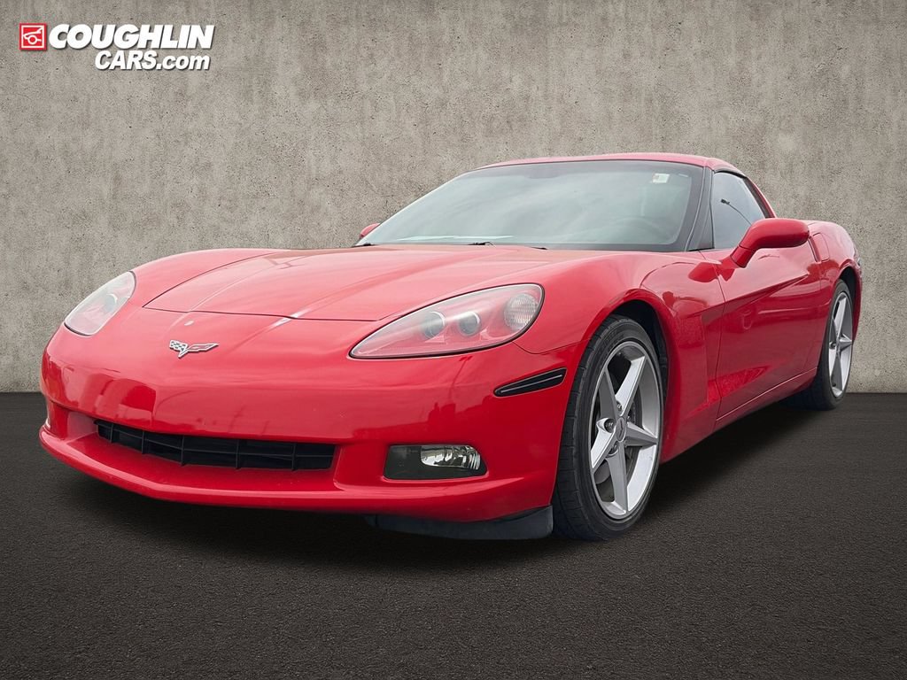 Used 2012 Chevrolet Corvette Coupe w/ 2LT Preferred Equipment Group RWD image 3