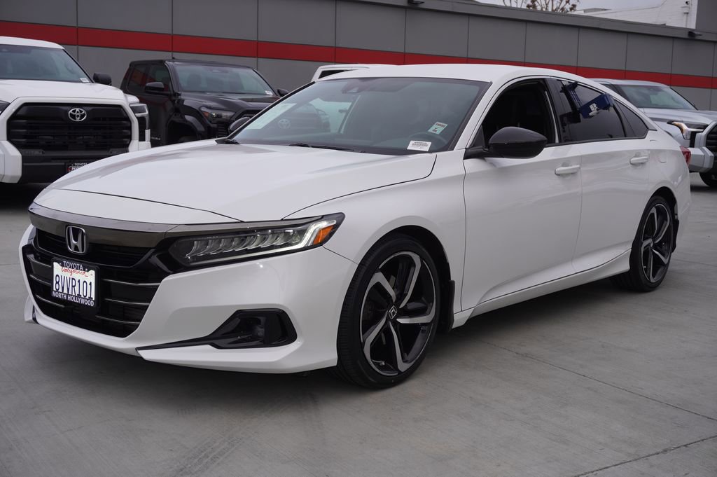 Used 2021 Honda Accord Sport image 4
