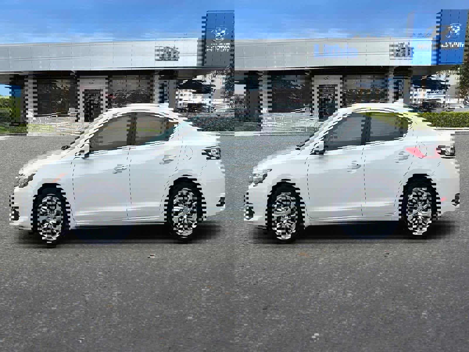 Used 2017 Acura ILX w/ Premium Package image 5