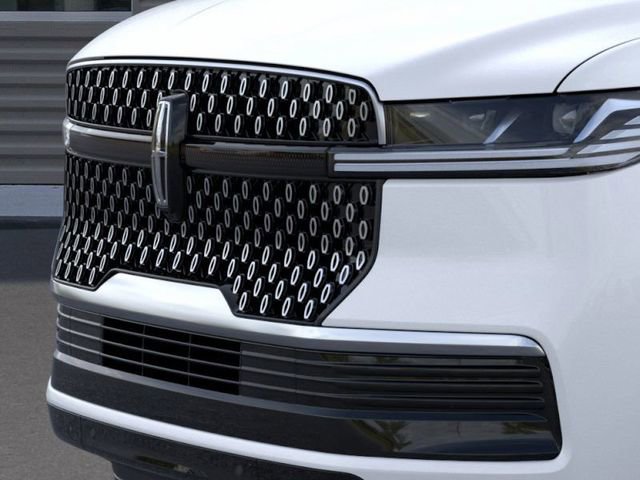 New 2025 Lincoln Navigator L Reserve image 17