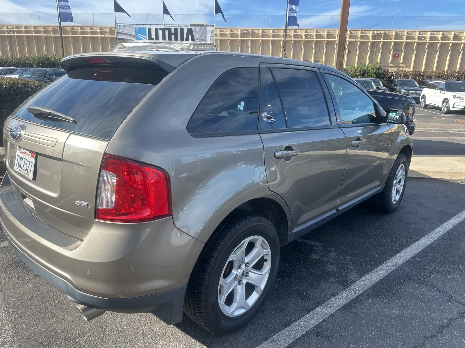 Used 2013 Ford Edge SEL image 2