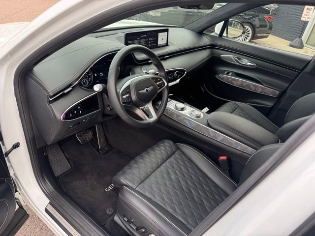 Used 2024 Genesis GV70 3.5T Sport w/ Sport Advanced Package AWD/4WD image 21