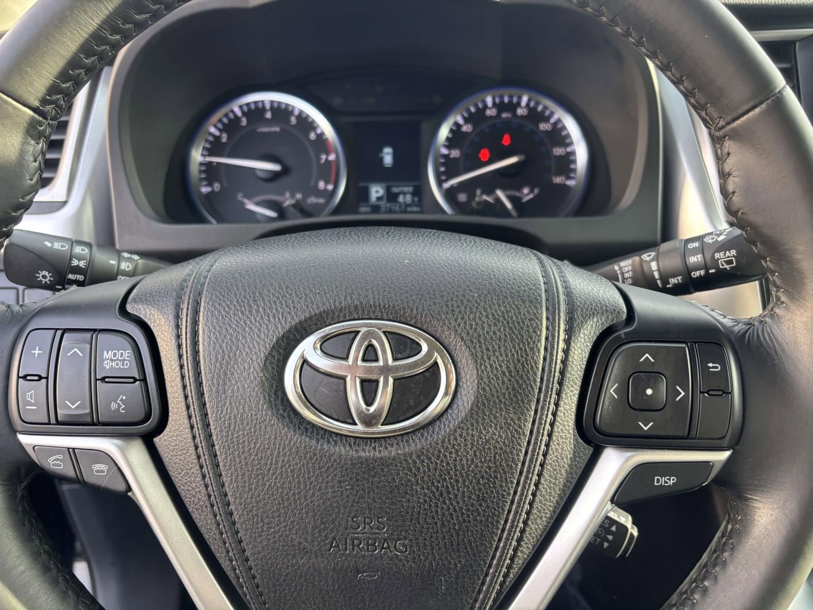 Used 2014 Toyota Highlander Plus image 18