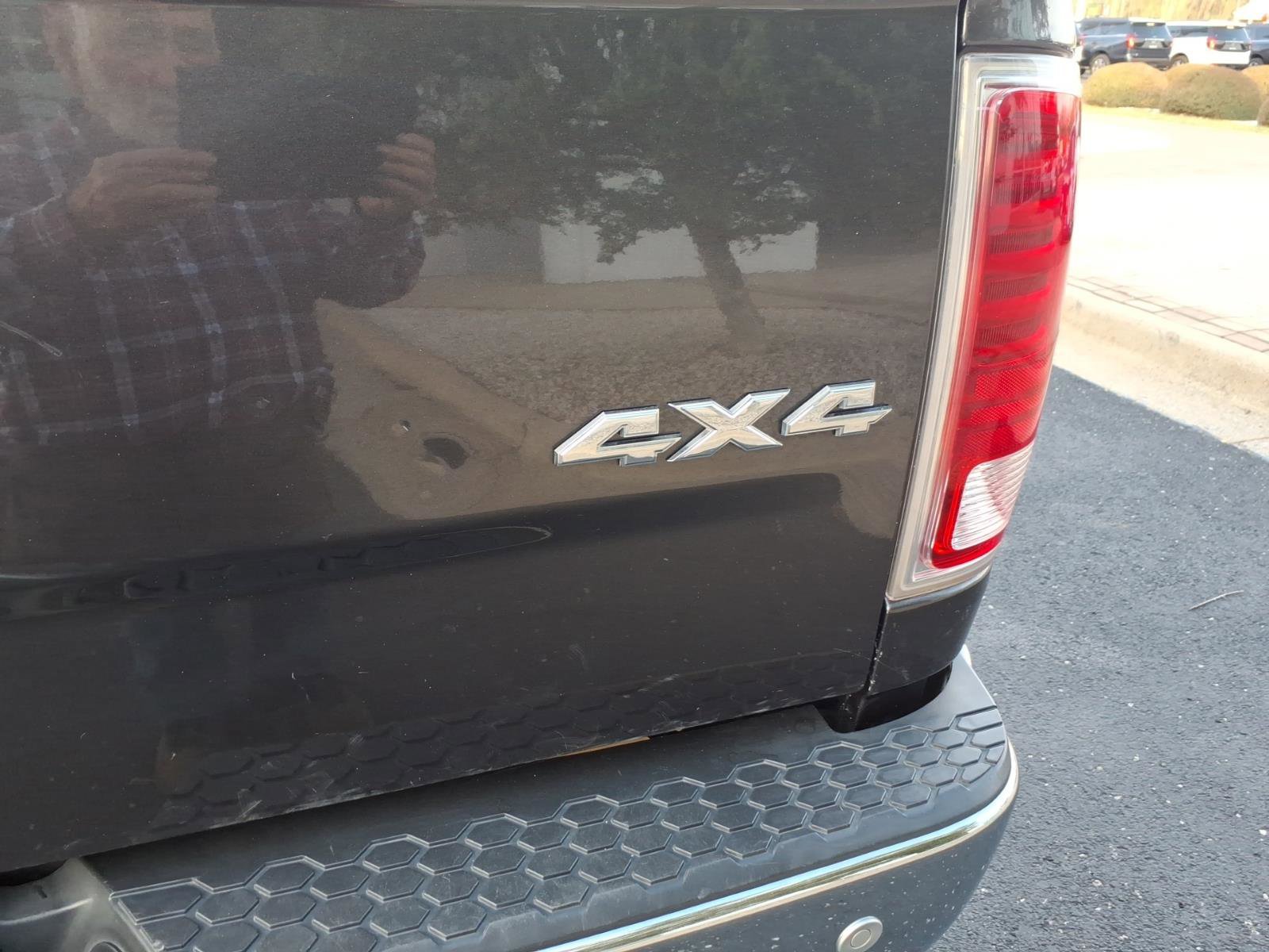Used 2018 RAM 2500 Laramie AWD/4WD image 5