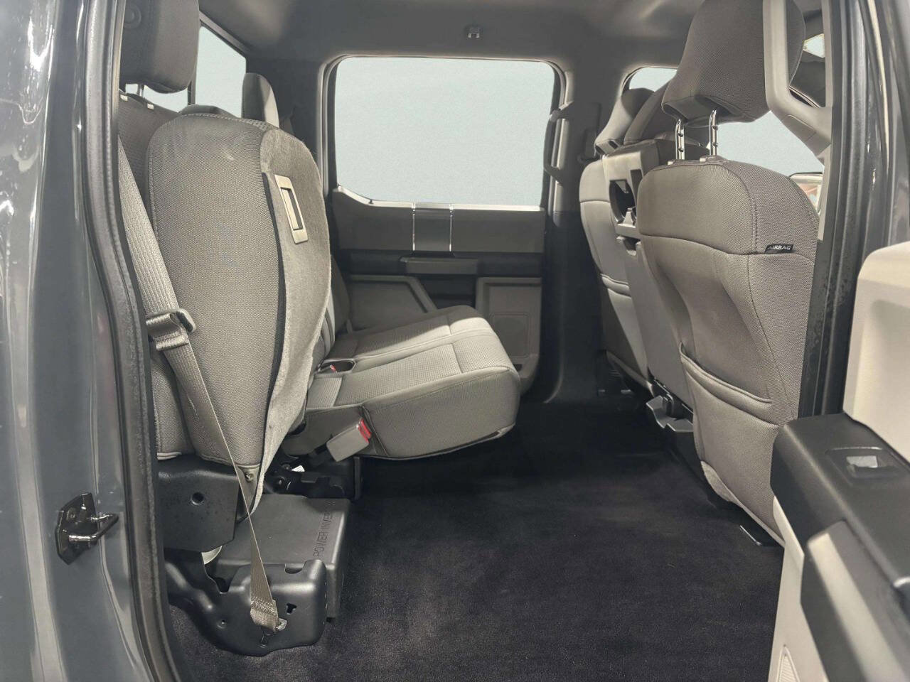 Used 2017 Ford F150 XLT w/ Equipment Group 302A Luxury image 19