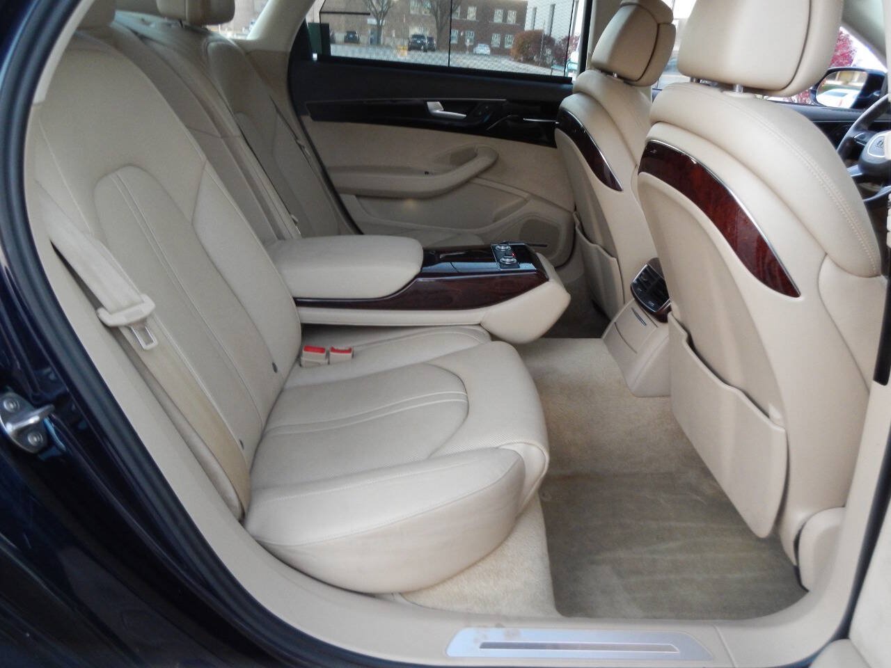 Used 2013 Audi A8 L 3.0T AWD/4WD image 31