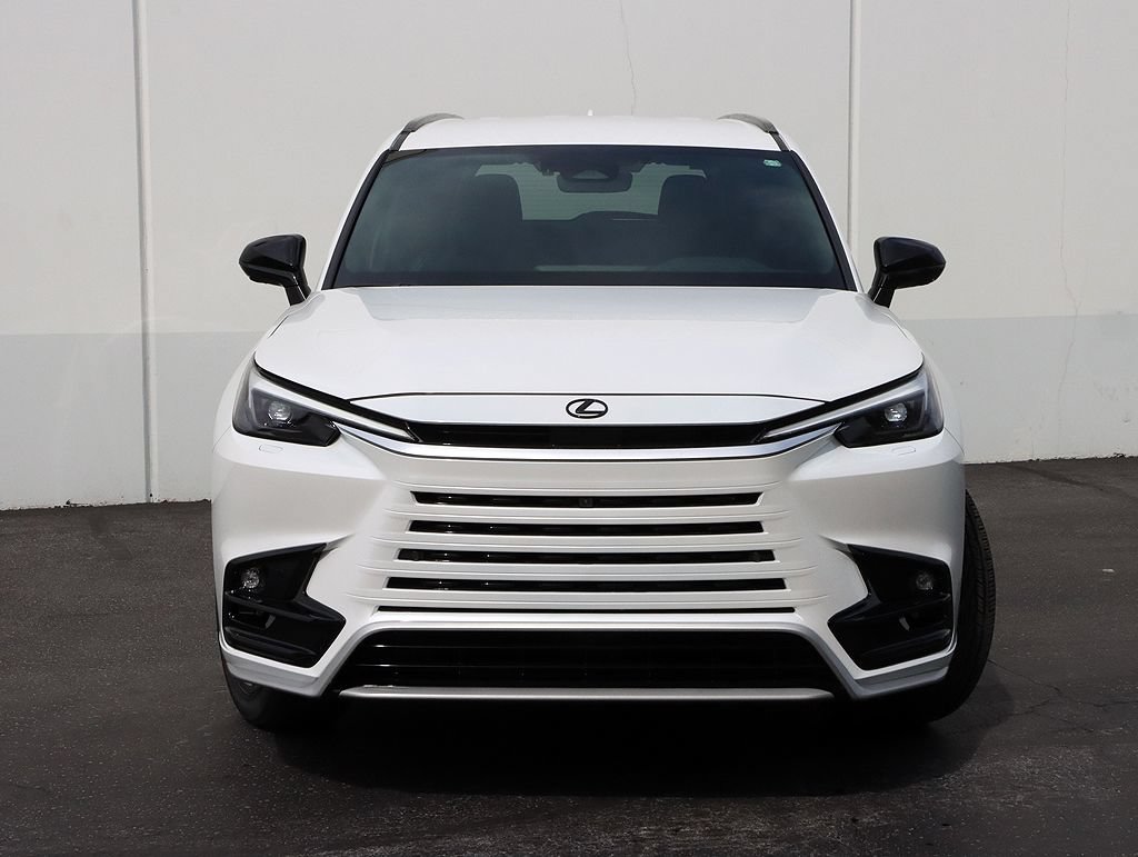 New 2026 Lexus TX 500h AWD image 5
