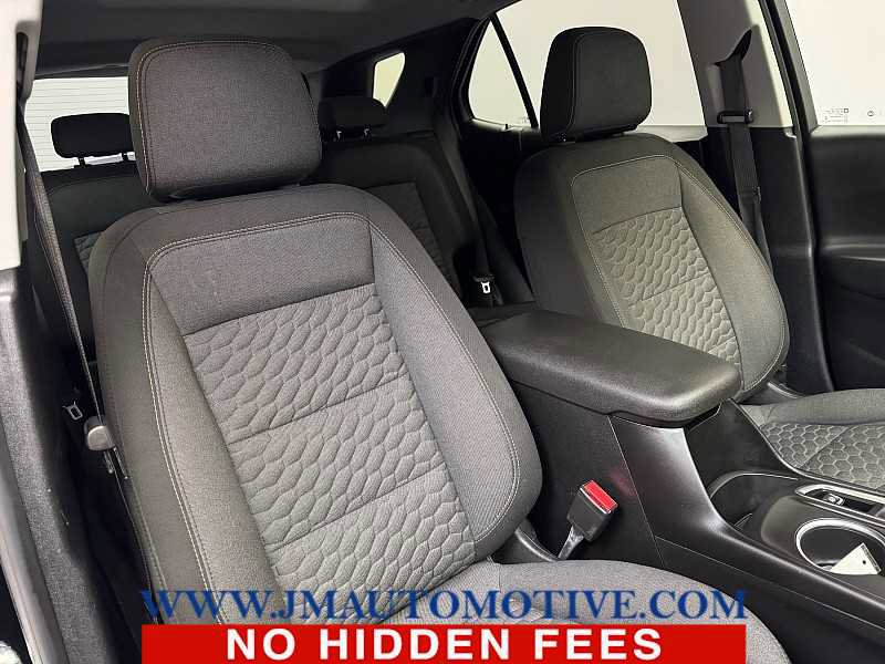 Used 2019 Chevrolet Equinox LT w/ Sun & Navigation Package image 21