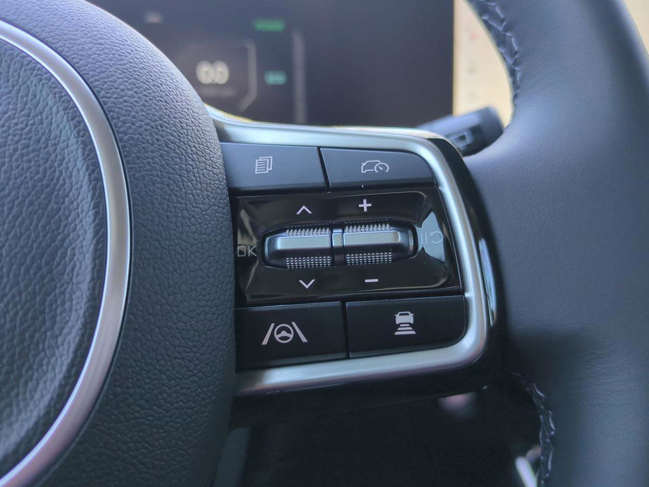 New 2026 Kia Carnival SX image 27