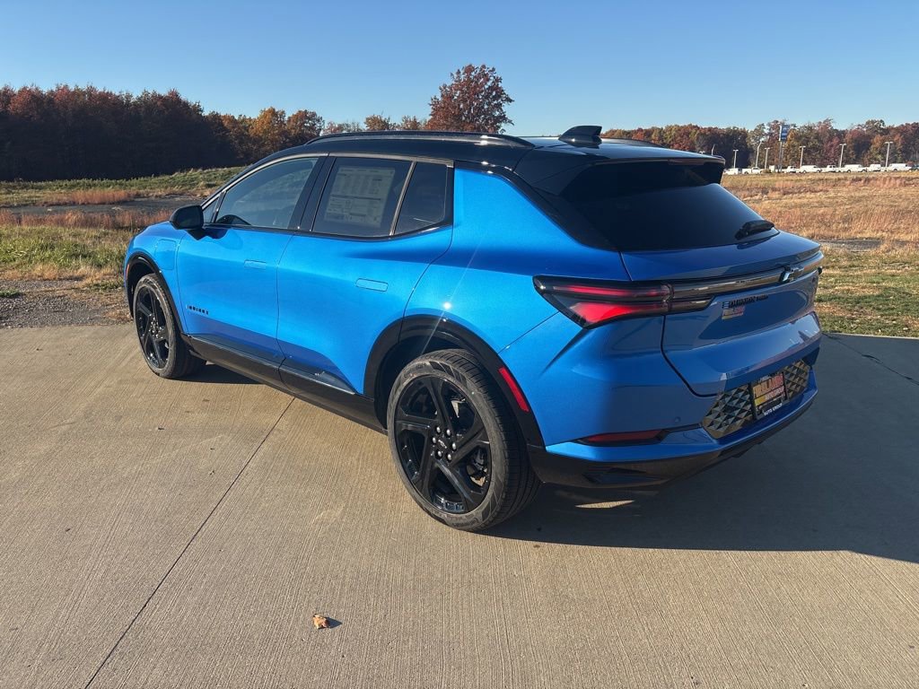 New 2026 Chevrolet Equinox EV RS AWD/4WD image 7