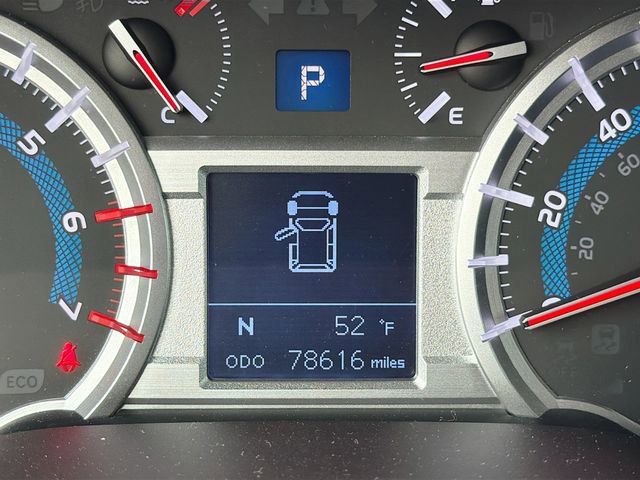 Used 2014 Toyota 4Runner SR5 image 12