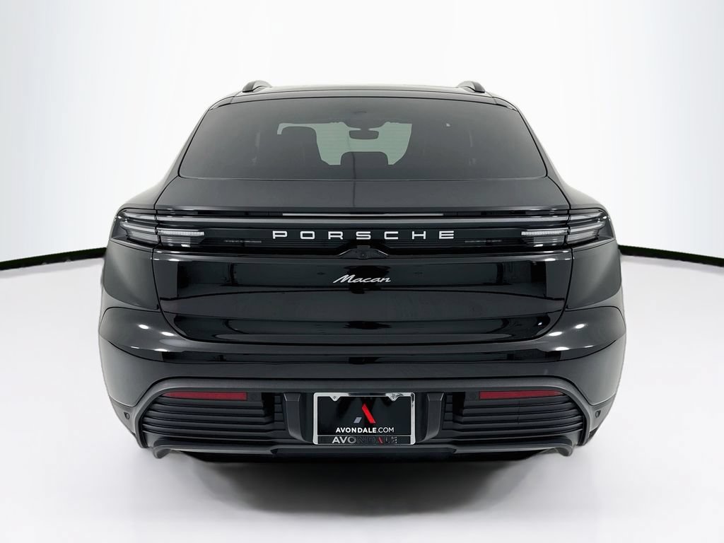 Certified 2025 Porsche Macan Electric RWD image 10