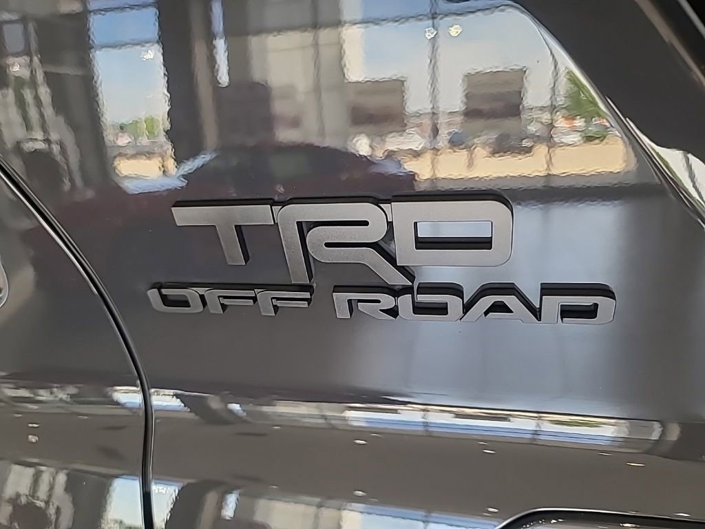 New 2026 Toyota 4Runner TRD Off-Road Premium AWD/4WD image 11