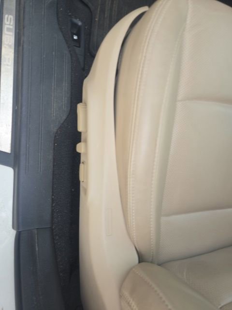 Used 2017 Subaru Outback 2.5i Limited image 8