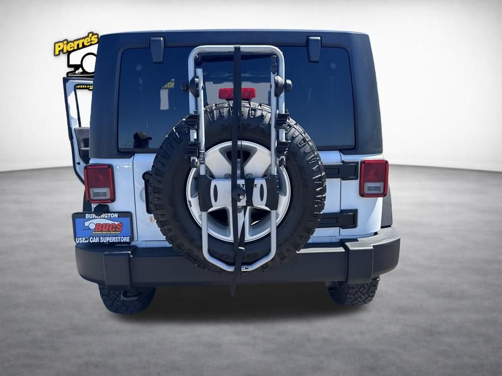 Used 2016 Jeep Wrangler Sport w/ Quick Order Package 24S AWD/4WD image 39