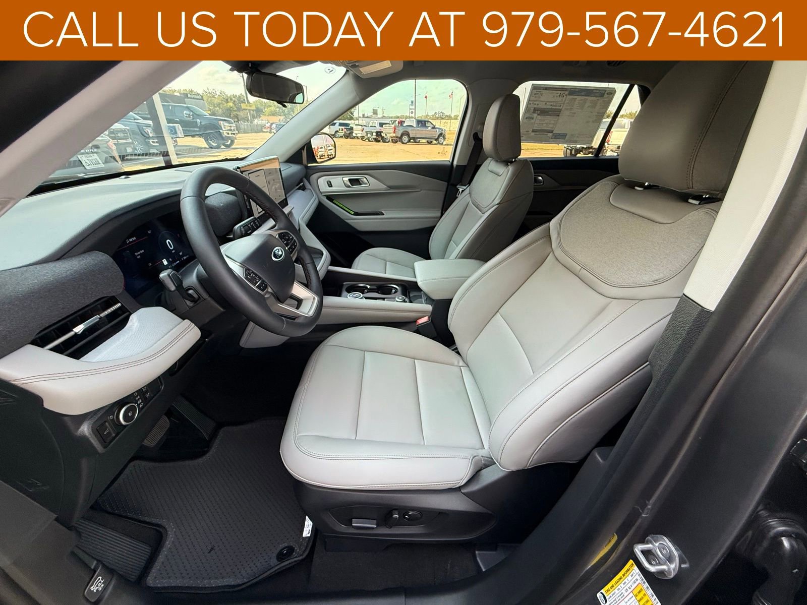 New 2026 Ford Explorer Active image 10