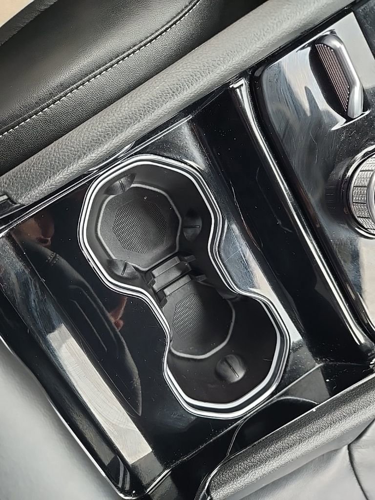 Used 2023 Jeep Grand Cherokee L Limited w/ Black Appearance Package image 21