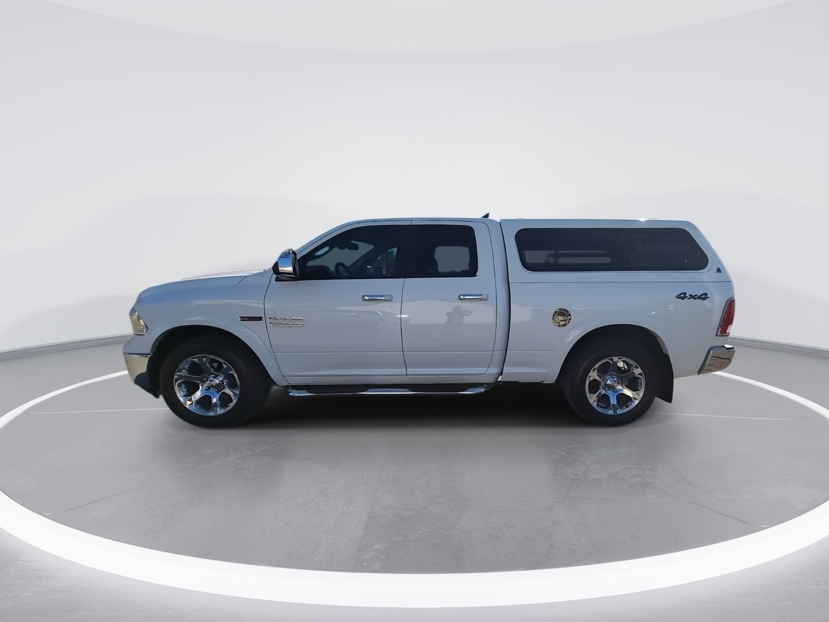 Certified 2016 RAM 1500 Laramie w/ Convenience Group image 5