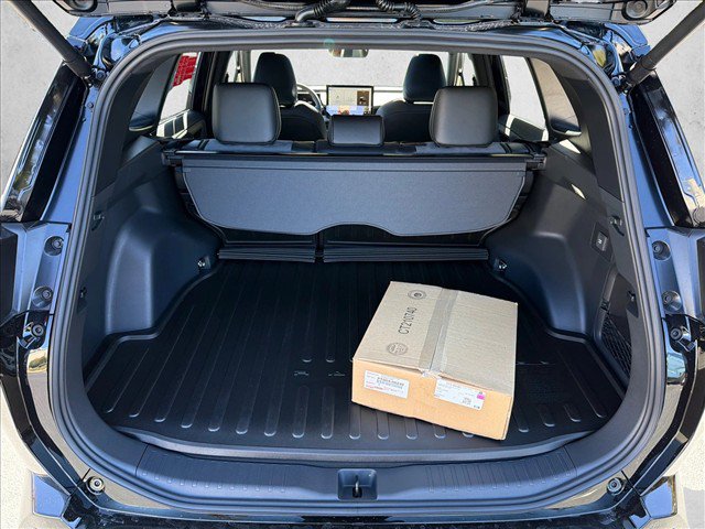 New 2026 Toyota RAV4 XSE AWD/4WD image 18