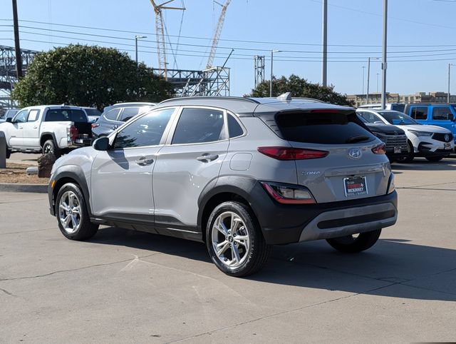 Used 2023 Hyundai Kona SEL FWD image 9
