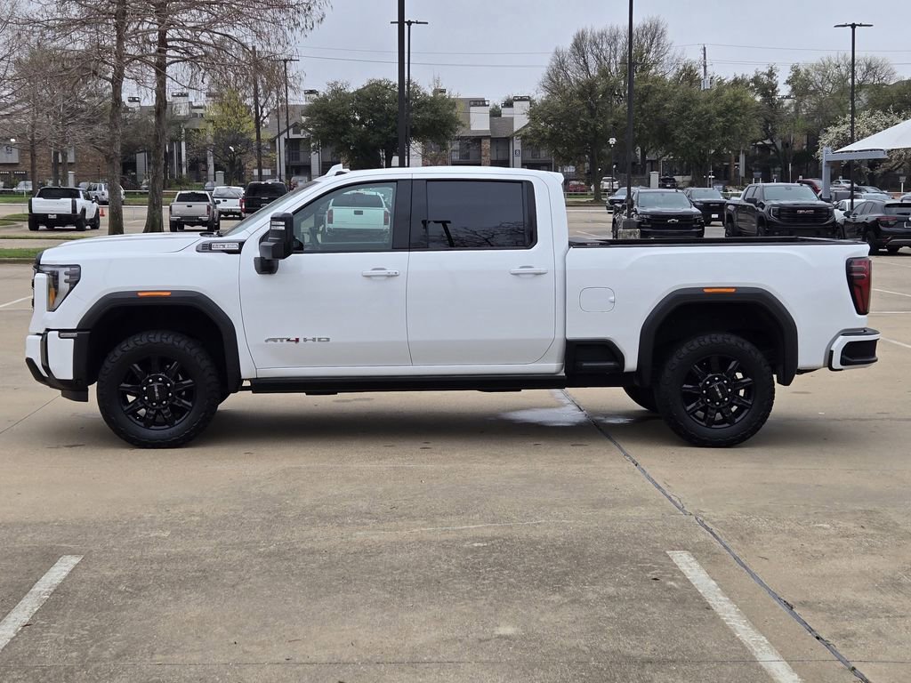 Used 2024 GMC Sierra 2500 AT4 w/ AT4 Premium Plus Package image 5